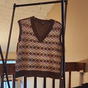 Wild Fable Women's V-Neck Argyle Sweater Vest - Brown and Pink